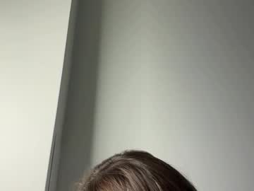 girl
        elisa_moon cam image #5960156