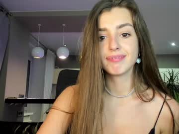 girl
        coy_amina_ cam image #253357