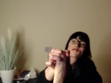 girl
        alycetn cam image #1093988