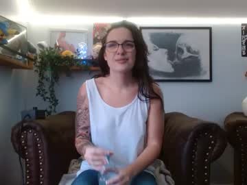 girl
        bunnynextdoor cam image #1820859