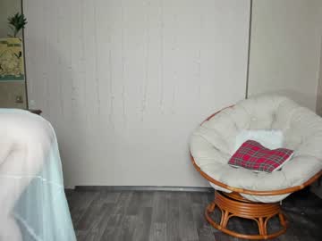 girl
        gohaaard420 cam image #1176094