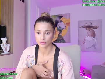 girl
        lenna_godess cam image #5474920