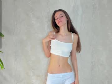 girl
        cutie_ghostie cam image #3622449