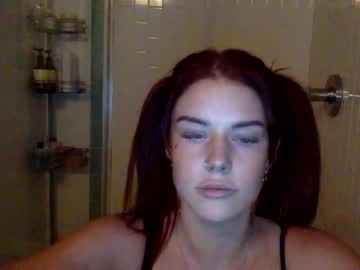 girl
        madsbby cam image #486000