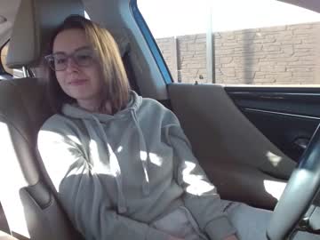 girl
        juicy_peach88 cam image #1021647