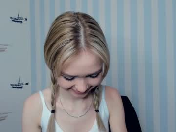 girl
        h0lyangel cam image #3269236