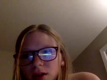 girl
        delilalove3412 cam image #91159
