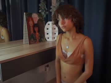 girl
        lenaelisabeth cam image #3043594