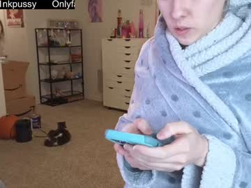 girl
        pr3ttyp1nkpussy cam image #6012288