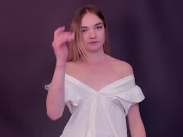 girl
        nixel_pixel1 cam image #4615267