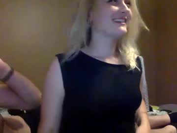 couple
        kittyndaddy757458 cam image #4660242