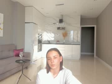 girl
        lindabecka cam image #2479141