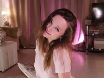 girl
        alyssmitsu cam image #6621123