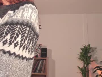 girl
        marmuse cam image #2247924