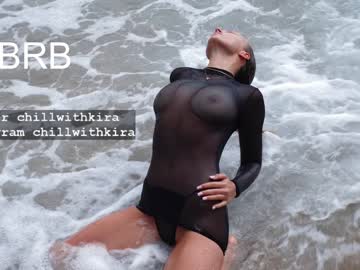 girl
        chillwithkira cam image #859140