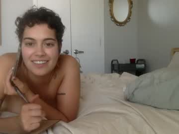 girl
        sexxysadie9 cam image #2043007