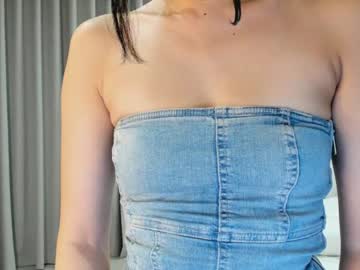 girl
        lindamei cam image #5410987