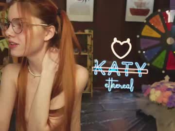 girl
        katy_ethereal cam image #6987831