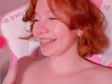 girl
        honeyautumn cam image #5816911