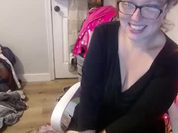 couple Cam Girls Masturbating With Dildos On Chaturbate with o0oshesquirt4hims