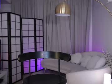 girl
        anniehillofficial_ cam image #6361118