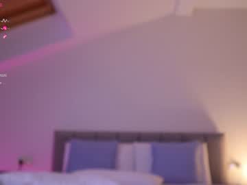 girl
        ella_twinkle cam image #3968915
