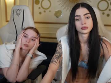 couple
        kira0541 cam image #5533040