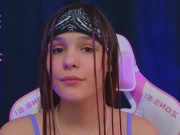 girl
        spring_girls cam image #3464954