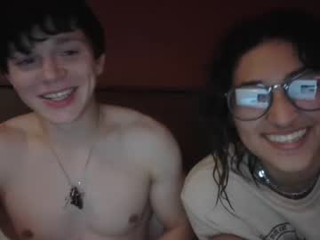 couple
        lustfullives cam image #446329