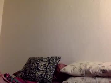 girl
        bakedmommy cam image #2986350