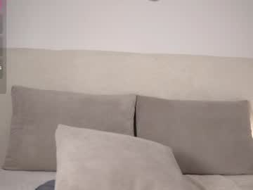 girl
        honeyyykate cam image #4987070