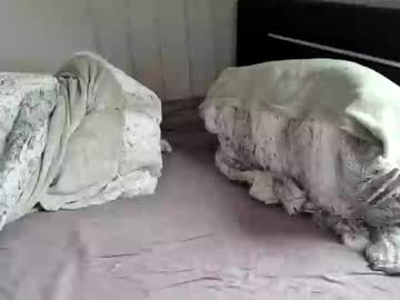 girl
        lunaticminx cam image #5761547
