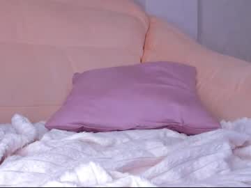 girl
        marceliavsworld cam image #686562