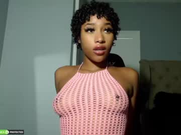 girl
        gyalxoxo cam image #197709