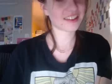 girl
        babyfaceforever cam image #318783