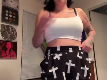 girl
        autumn_martinezz cam image #4969224