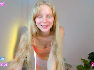 girl
        jenny_ames cam image #2401461