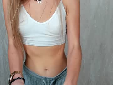 girl
        foxy_jennifer cam image #2740272
