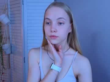 girl
        appr0ved cam image #1408520