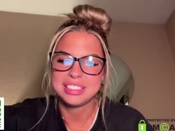 girl
        cxbraj cam image #5923128