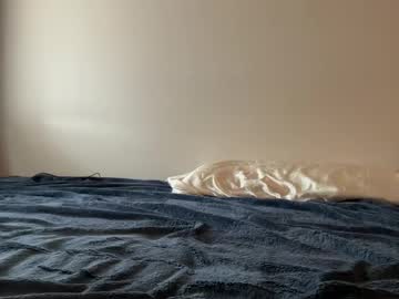 girl
        evabrookss cam image #6922720