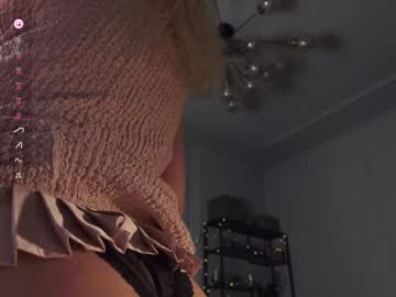girl
        kriss0leoo cam image #5496756