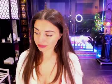 girl
        alma_pearl cam image #1300537