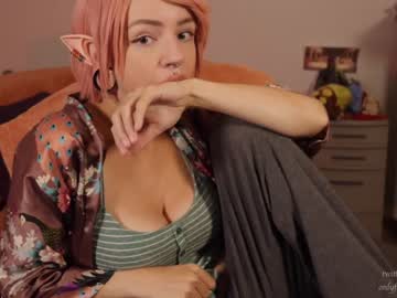 girl
        rhaenys cam image #2677948
