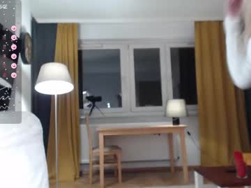 girl
        kriss0leoo cam image #3205214