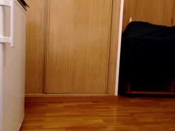 girl
        your_dirty_secret cam image #3029345