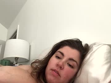 girl
        mariana199410 cam image #5999608