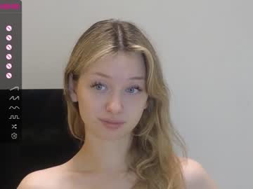 girl
        evafrancis cam image #1834705