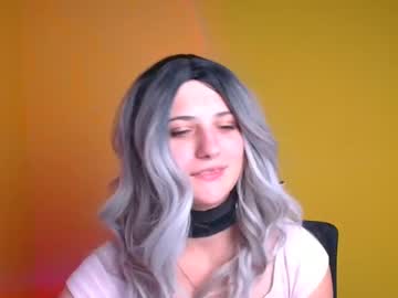 girl
        molly_lyyy cam image #5356652