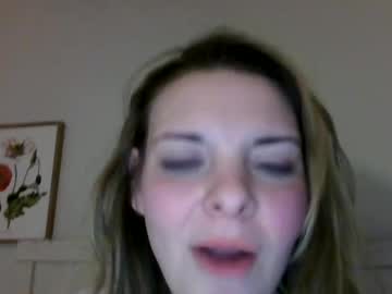 couple Cam Girls Masturbating With Dildos On Chaturbate with jujubean_romeobaby